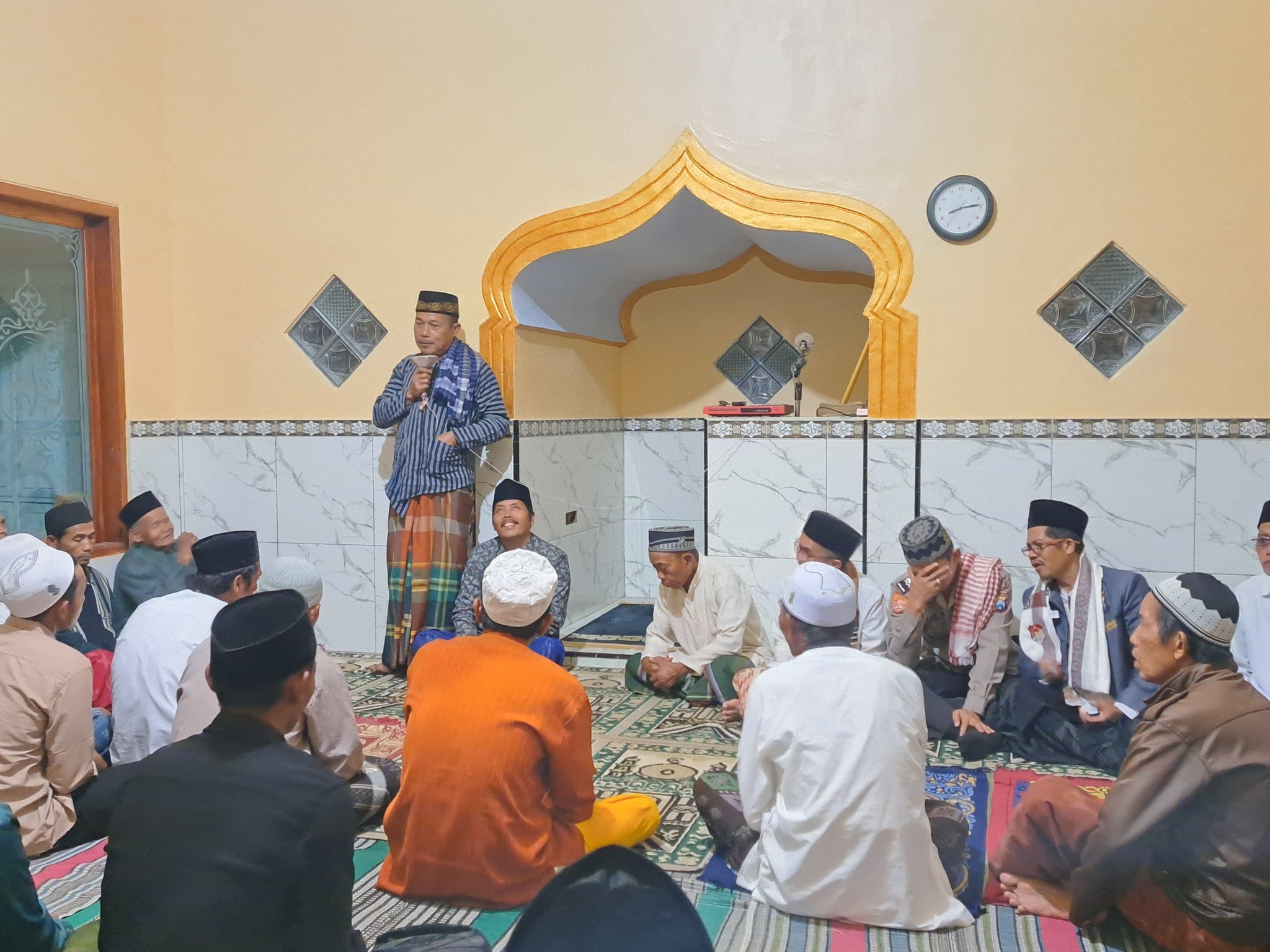 SAFARI RAMADHAN DI MASJID NURUL YAQIN BLOK GULE'EN DESA ALUN-ALUN KECAMATAN RANUYOSO KABUPATEN LUMAJ